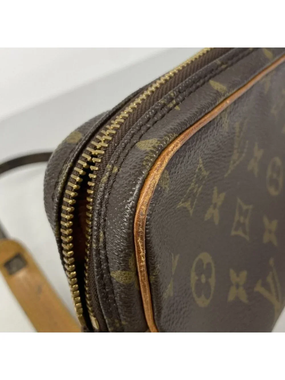 Louis Vuitton Shoulder Bag Monogram Pochette Marly Bandouliere Brown